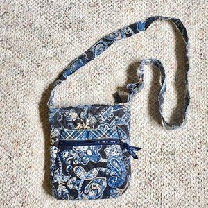 💙🖤 Vera Bradley Crossbody 🖤💙